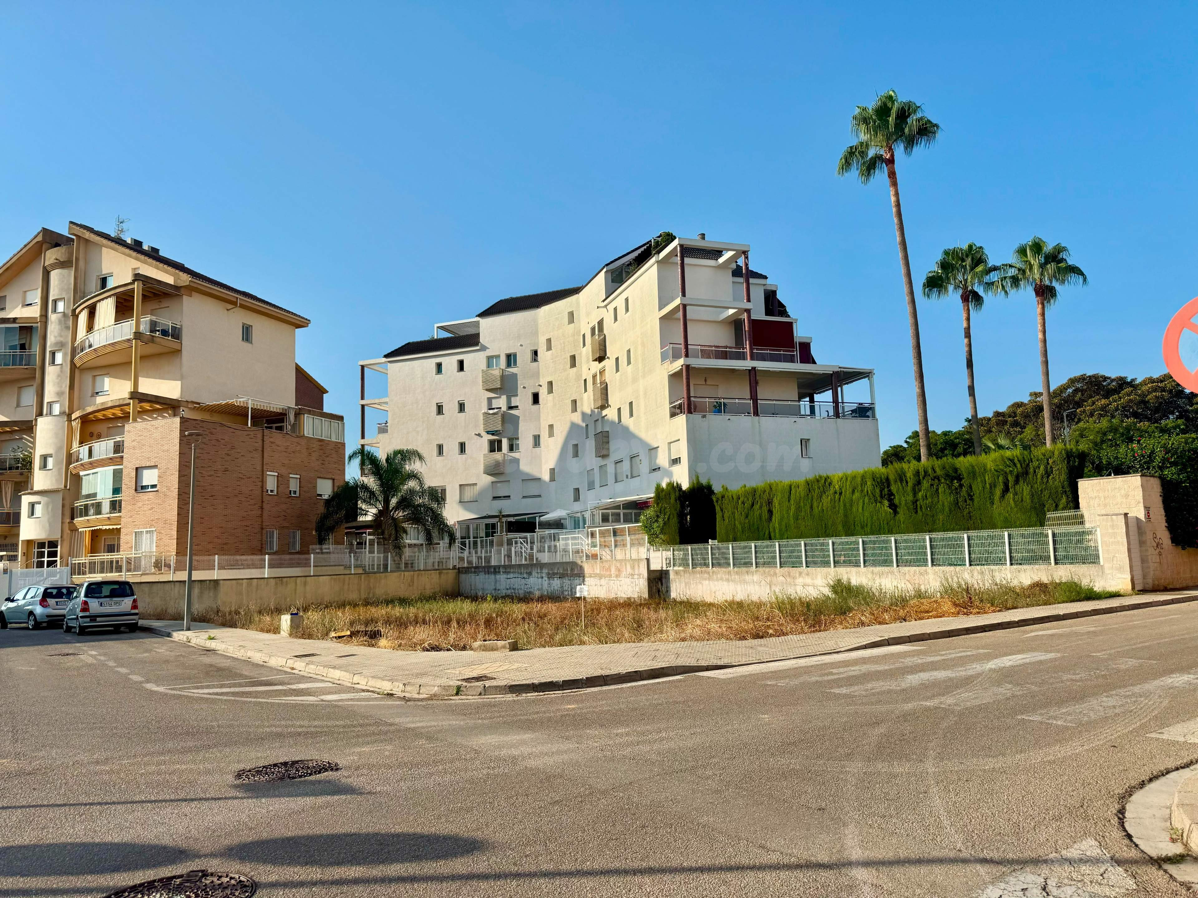 SOLAR URBANO EN PARK NORD (GANDIA) – LISTO PARA PROMOCIÓN RE - foto 3