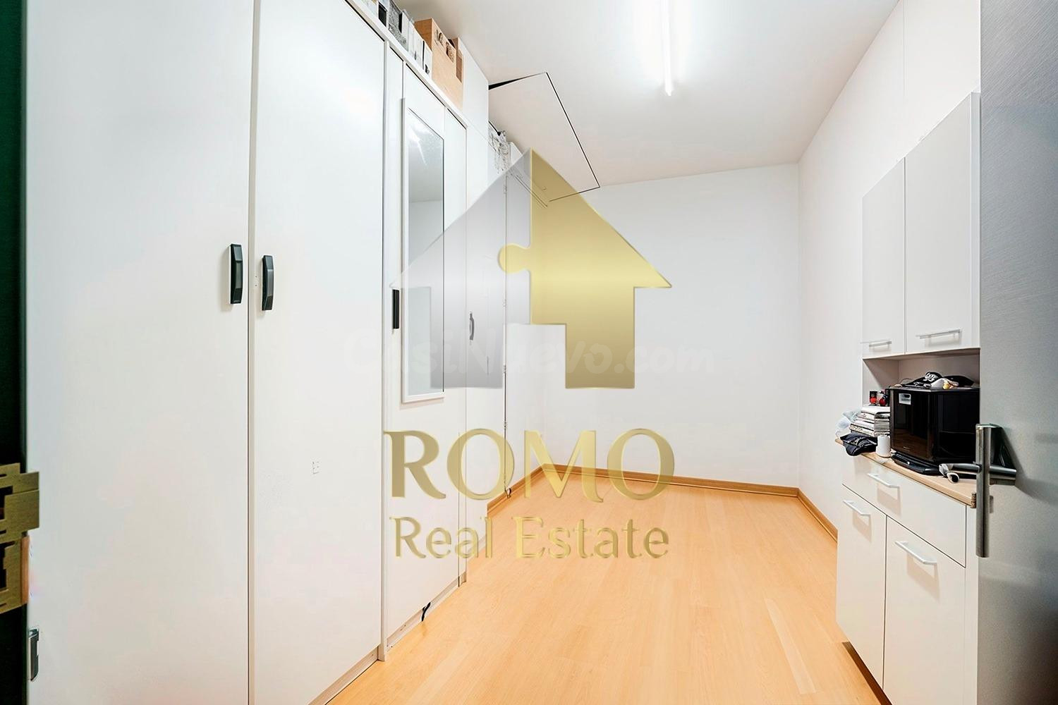 Local comercial 602m² en venta - Lago - foto 4