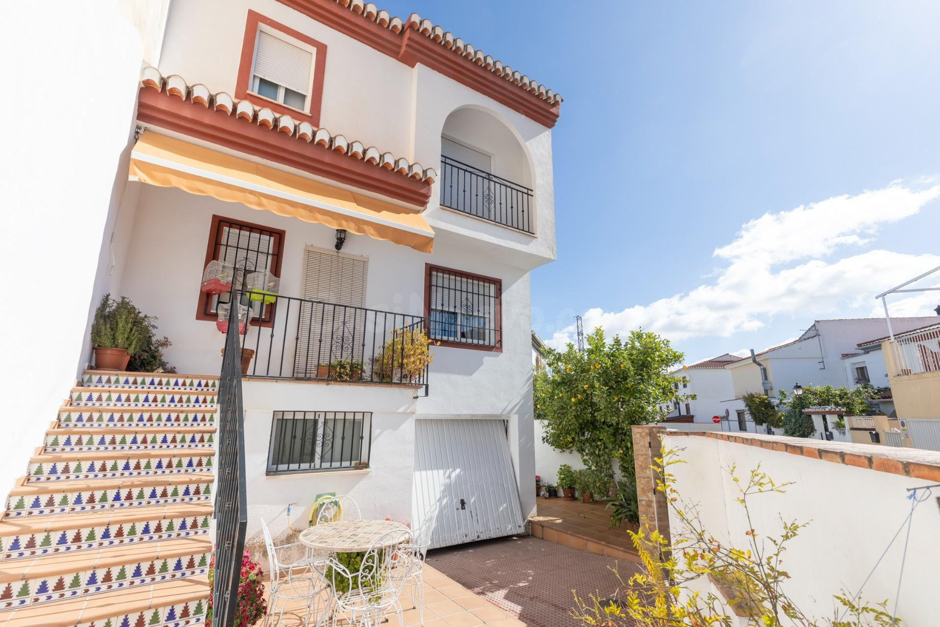 Estupenda casa pareada con piscina en Híjar - foto 3