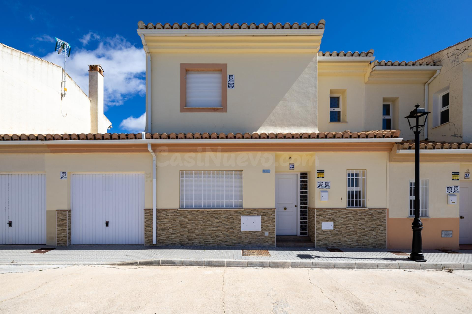 VIVIENDAS ADOSADAS VPO EN TORRECARDELA – ESPACIO, COMODIDAD  - foto 3