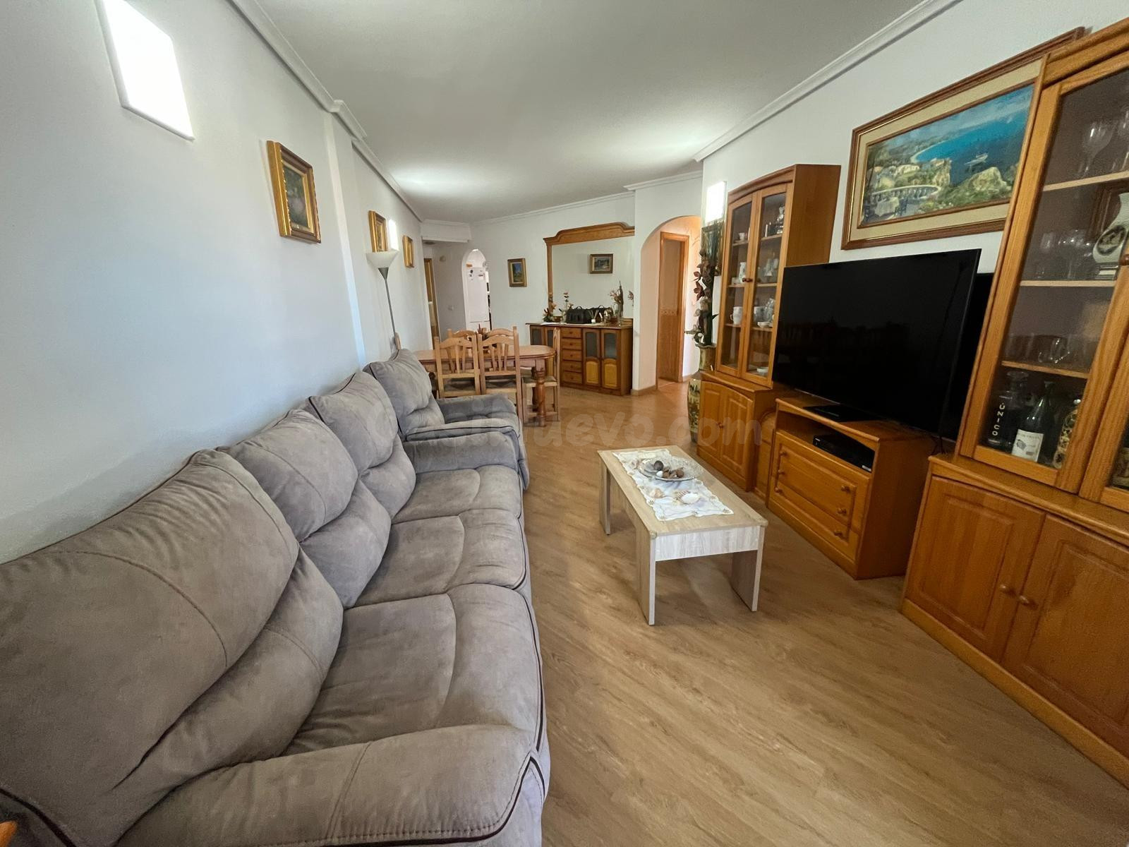Bonito apartamento 3 dormitorios, 2 baños con piscina comunitaria y garaje y trastero opcional