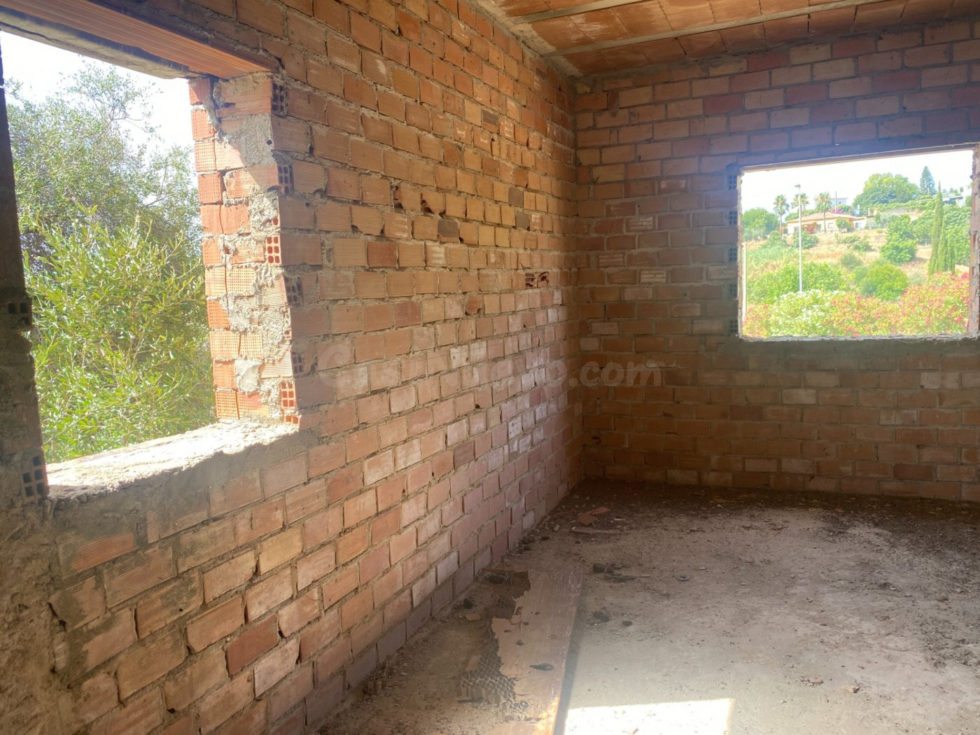 Fantástico y gran terreno en Estepona Pueblo - foto 3