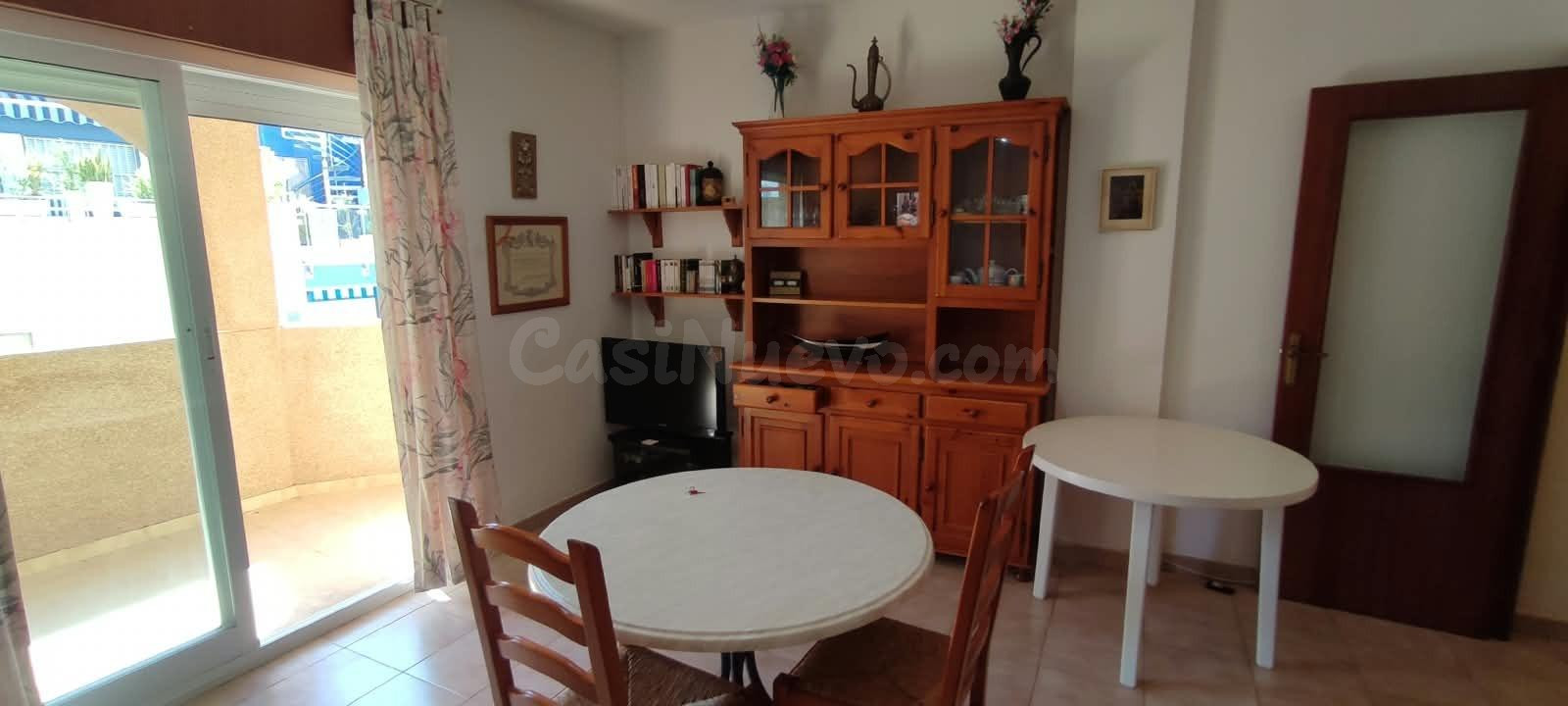 AMPLIO Y ACOGEDOR PISO DE 3 DORMITORIOS, A UN PASO DE LA PLAYA - foto 5