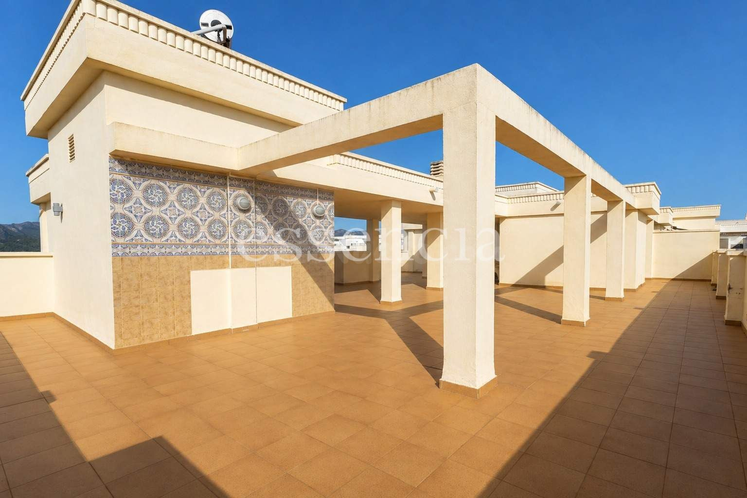 ATICO DUPLEX  CON VISTAS AL MAR EN PLAYA DE GANDIA - foto 2