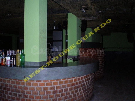 Local comercial 200m² en alquiler - centro