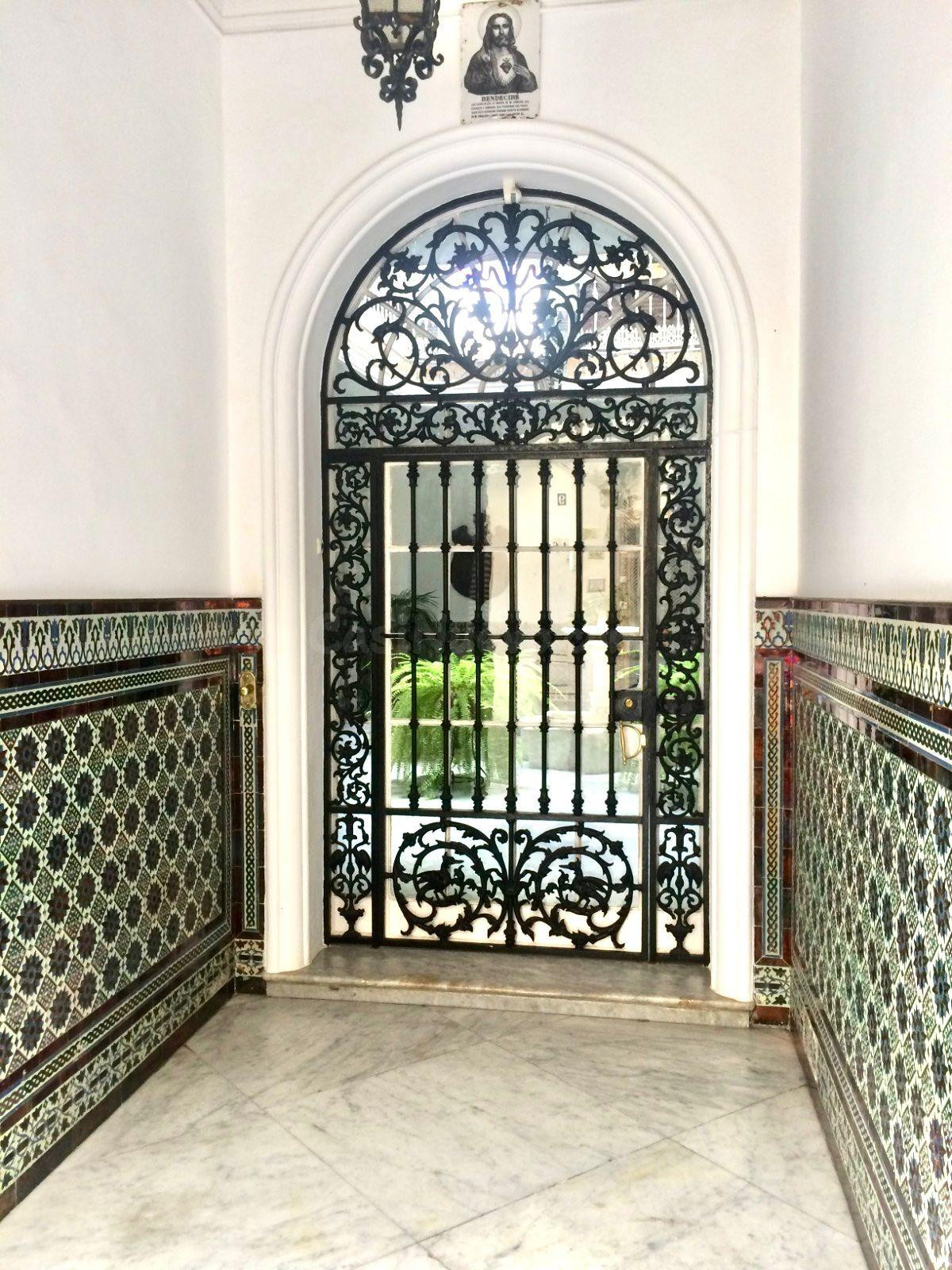 Casa Palacio en pleno centro de Tarifa - foto 5