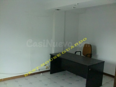Local comercial 113m² en alquiler - Casco Urbano - foto 5