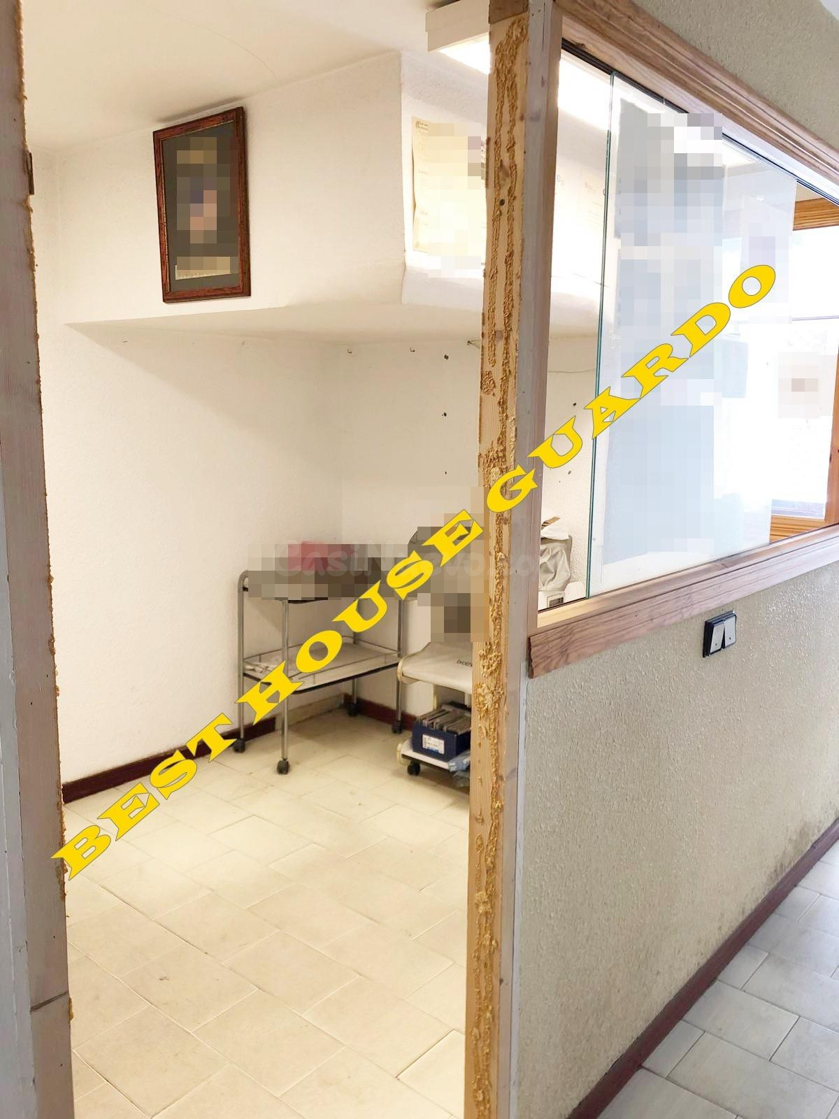 Local comercial 105m² en venta - Casco Urbano - foto 3