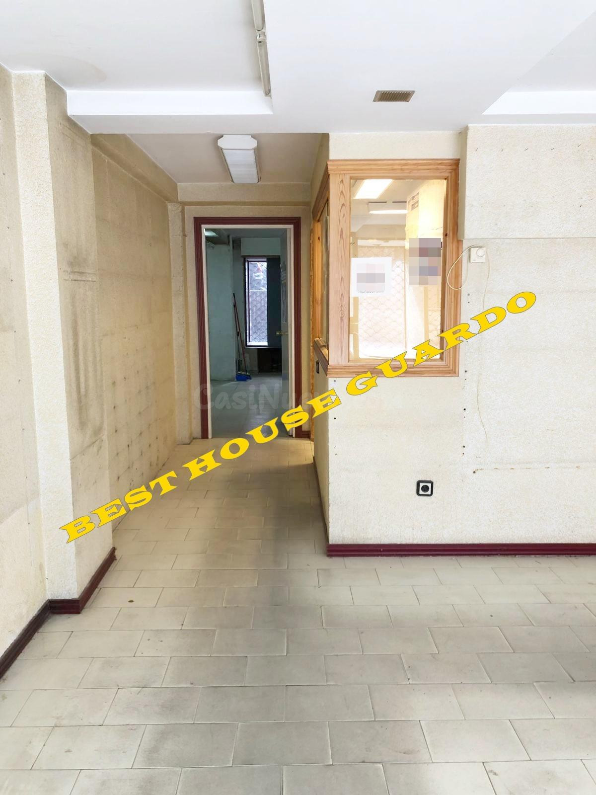 Local comercial 105m² en venta - Casco Urbano - foto 5