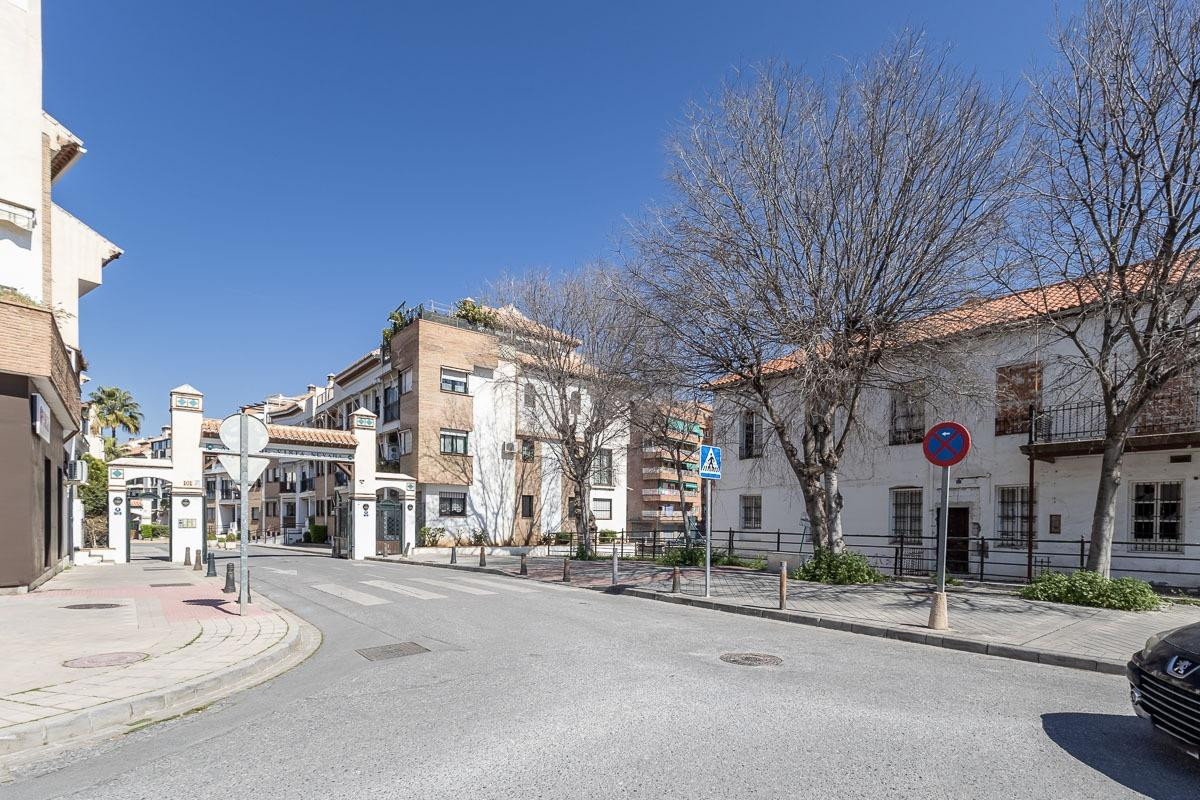 PLAZA DE GARAJE URB. ALTOS DE VISTA NEVADA