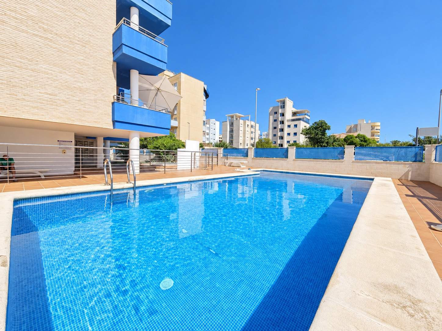 ALQUILER DE TEMPORADA EN PLAYA DE PILES – OCTUBRE A JUNIO