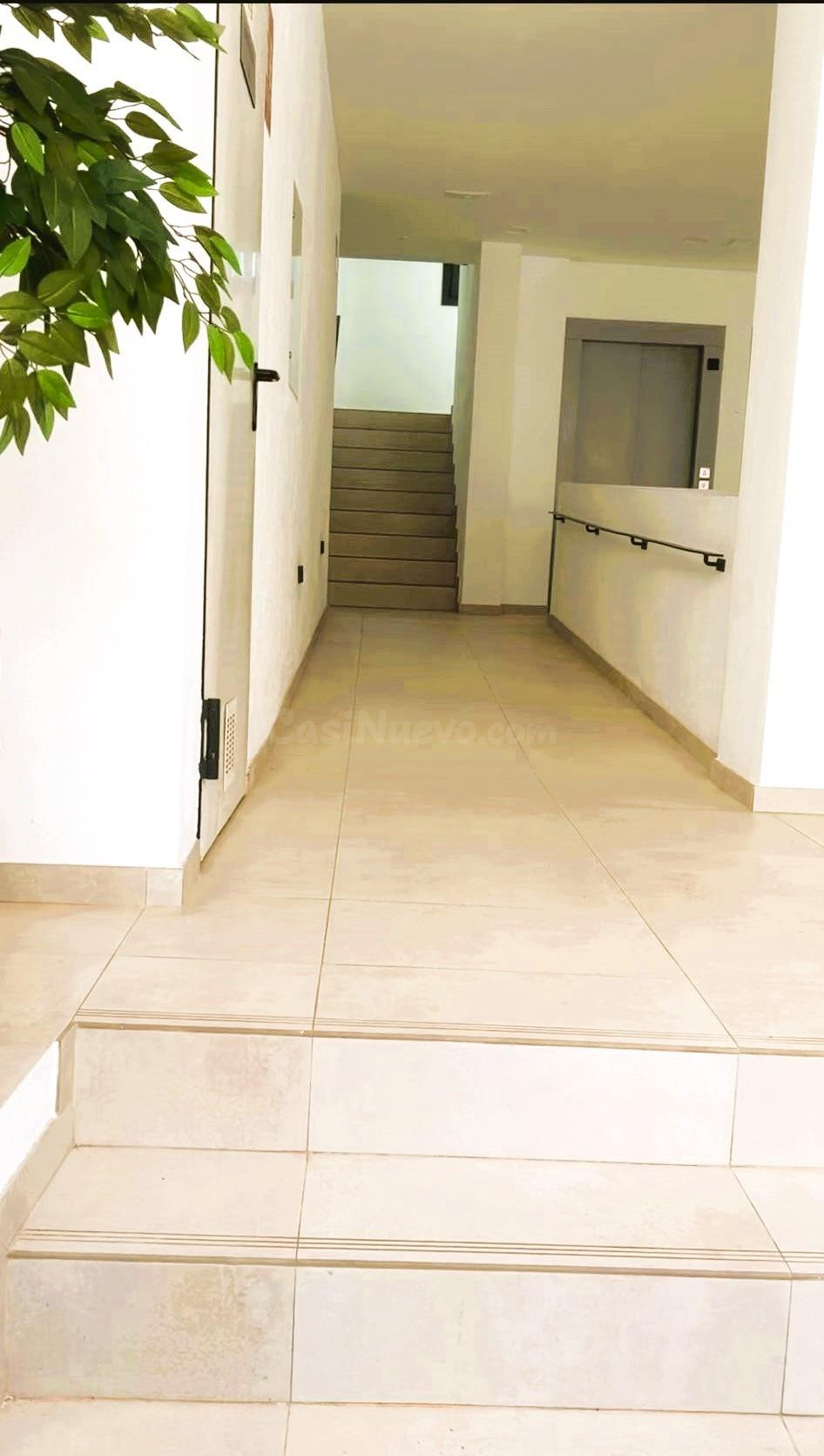 Ático Dúplex 2 habitaciones 79m² en venta - Batalla del sala - foto 2
