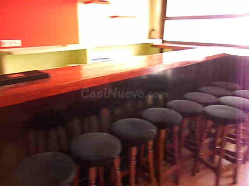 Local comercial en Benidorm zona 9, montado como bar. - foto 4