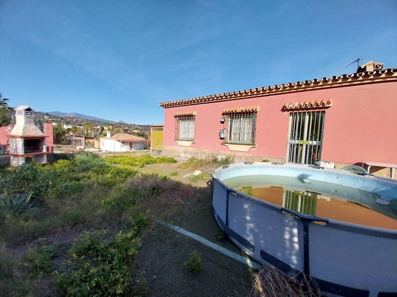 Casa de campo en Estepona - foto 2