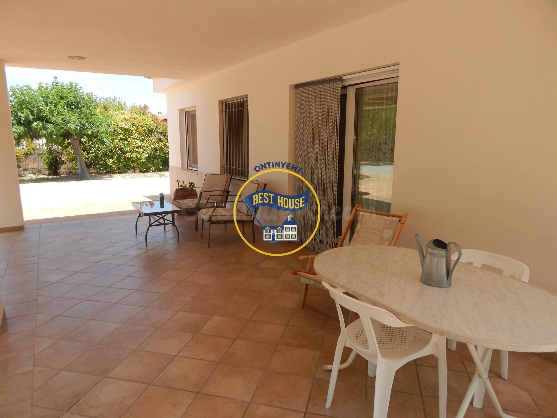 ¡¡OPORTUNIDAD!! ESPECTACULAR CHALET CON CASITA ACCESORIA, LI - foto 2