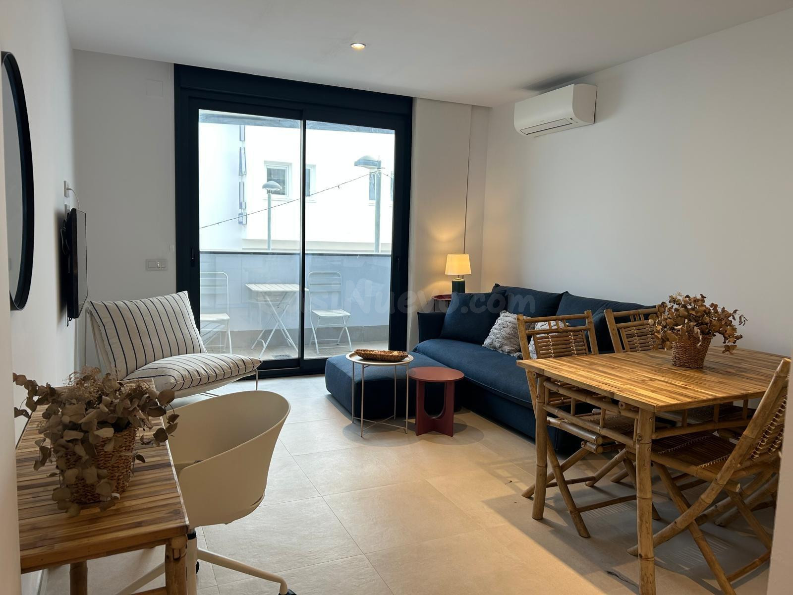 ATENCIÓN INVERSORES.BAJADA DE PRECIO. PISO ÚNICO CON LICENCIA TURÍSTICA - foto 2