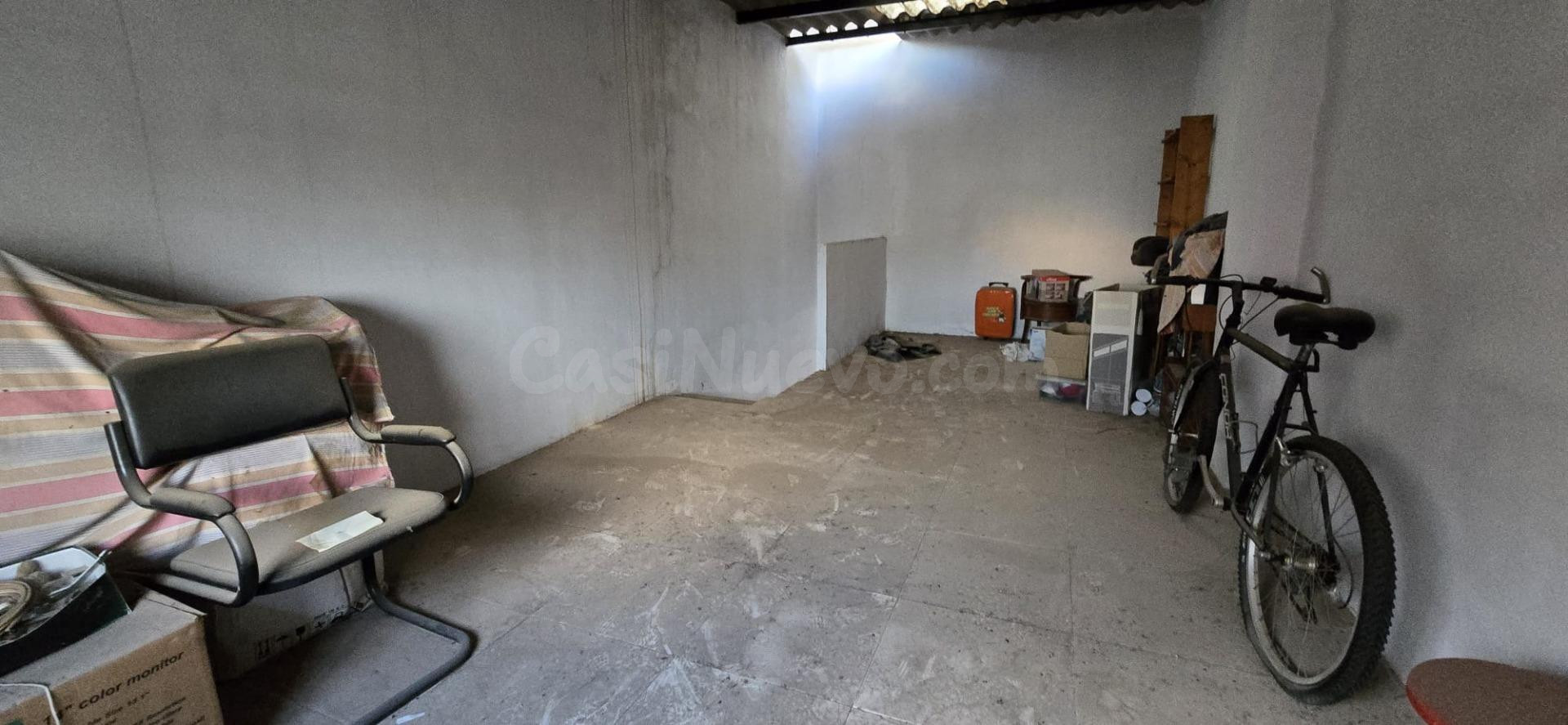 Garaje-Almacén en venta Lliria - foto 2