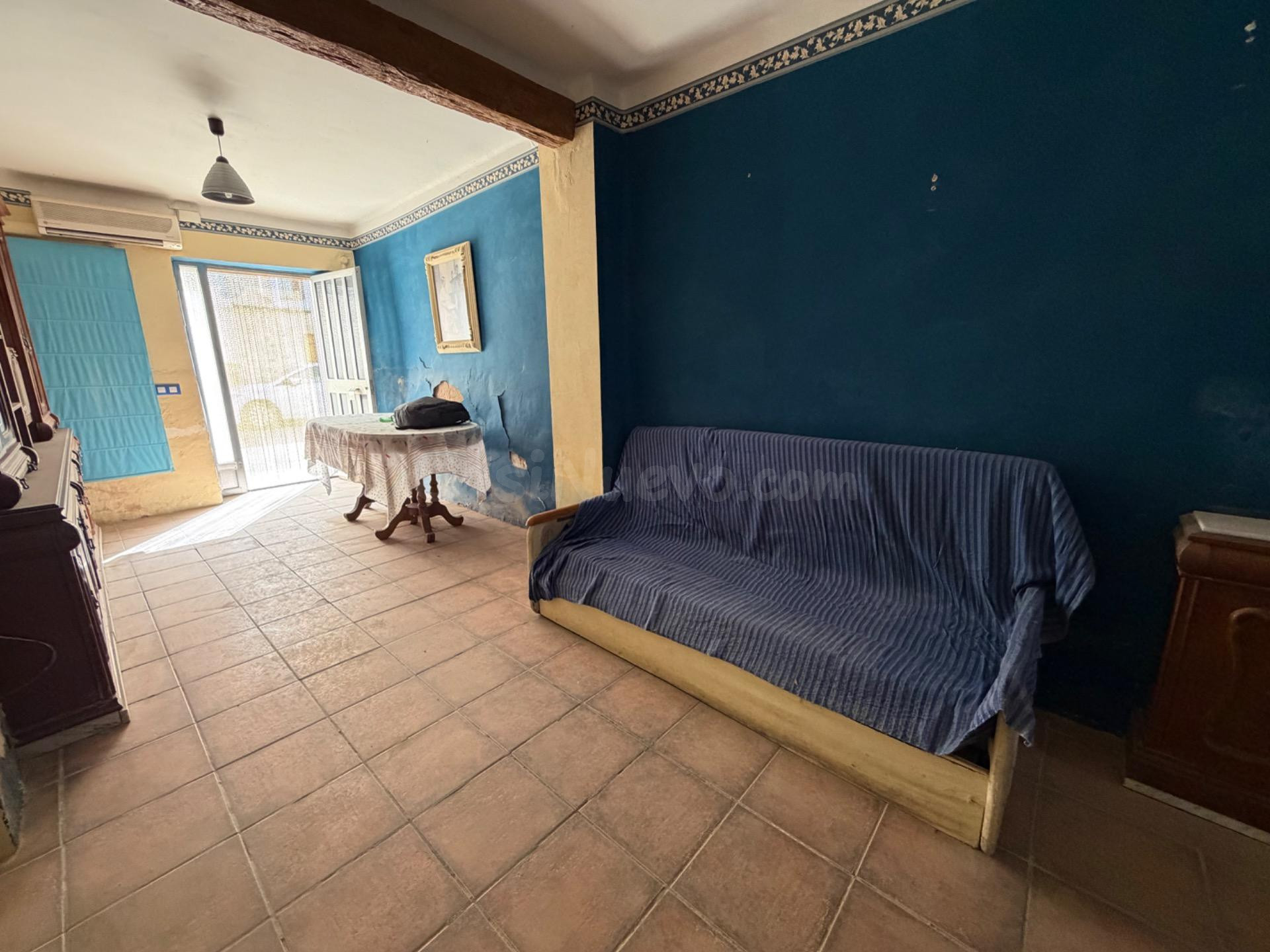 CASA DE PUEBLO PARA REFORMAR EN ALCUBLAS - foto 3