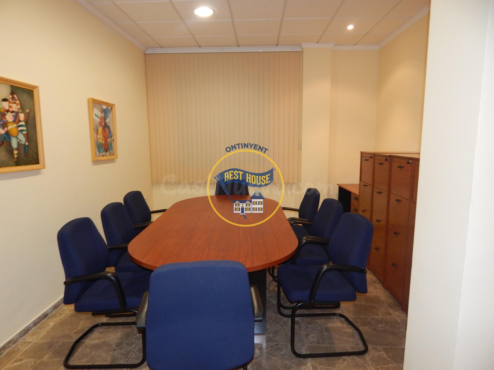 OPORTUNIDAD LOCAL ENTRESUELO EN VENTA EN OLLERIA CON ESTUDIO - foto 2