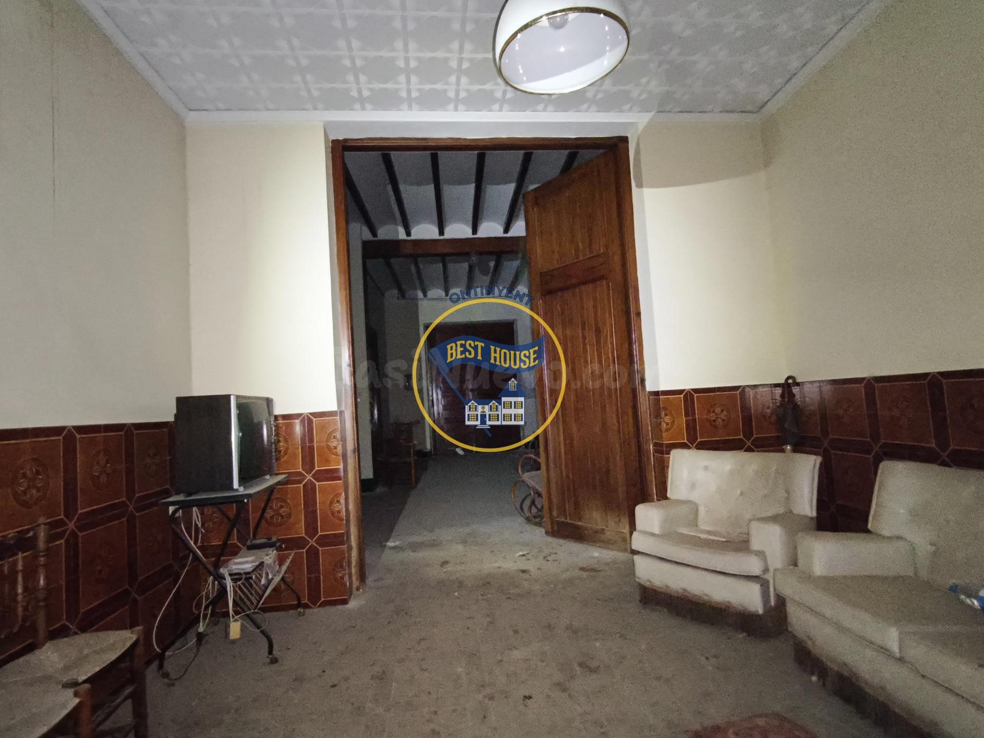 Atención Inversores!! Hermosa casa para reformar en el centr