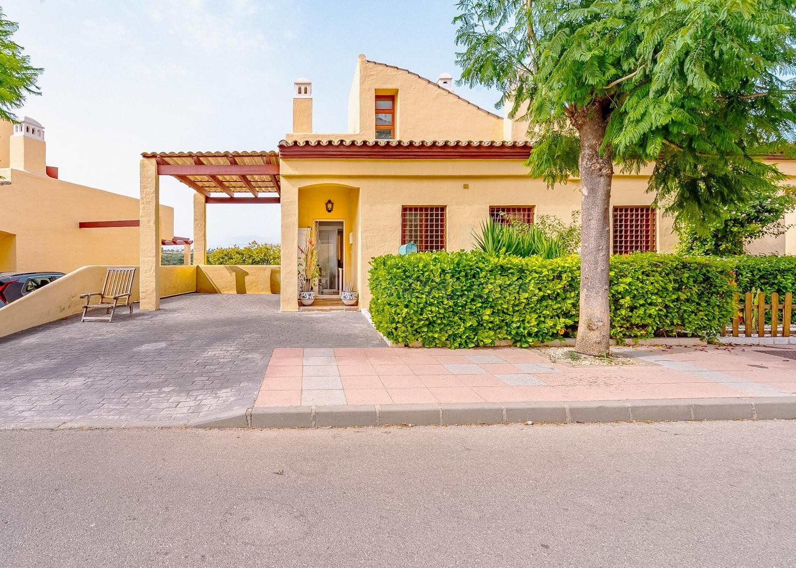 Chalet pareado en Manilva