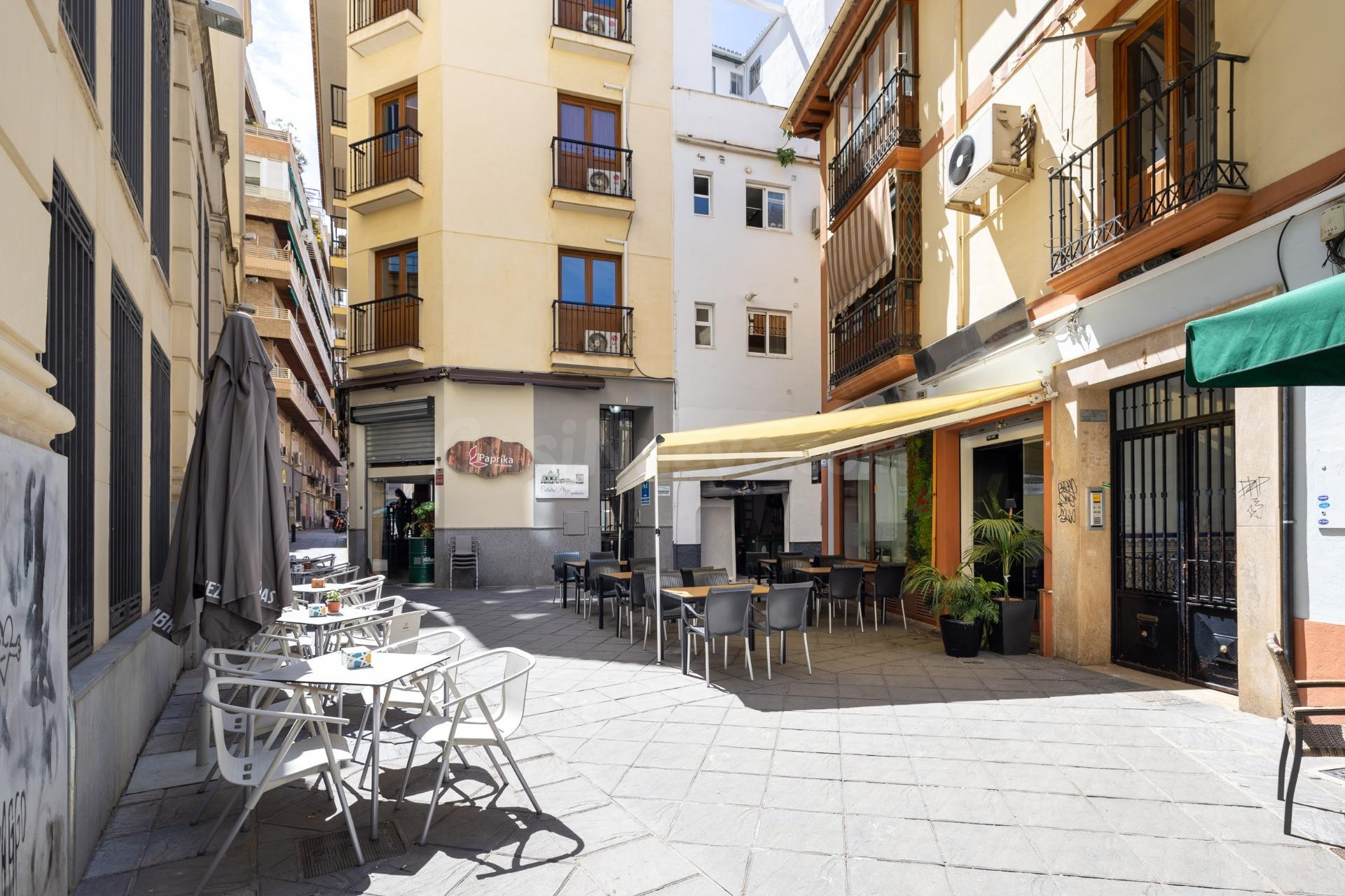 LOCAL EN CASCO HISTÓRICO CON NEGOCIO EN RENTABILIDAD