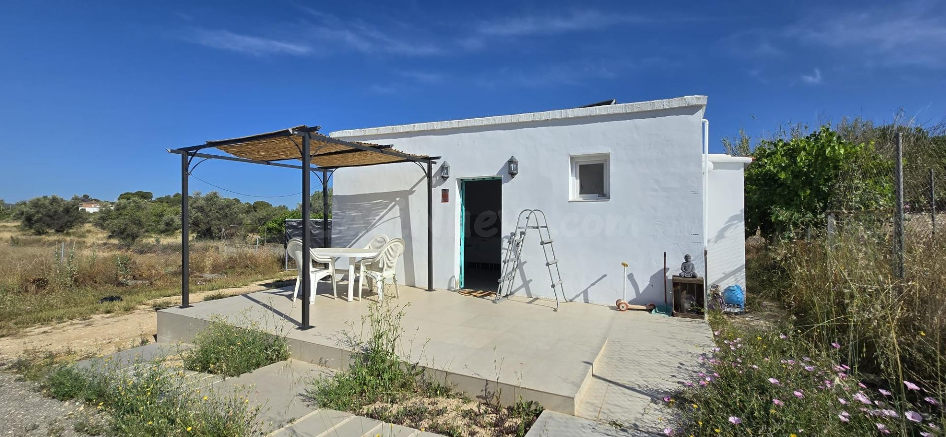 Chalet, casa de campo en venta Lliria