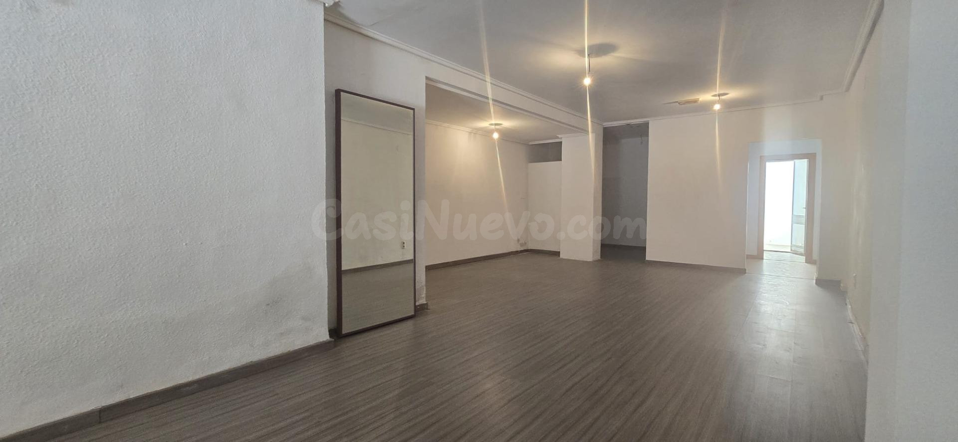 Local comercial en venta en pleno centro de Lliria - foto 5
