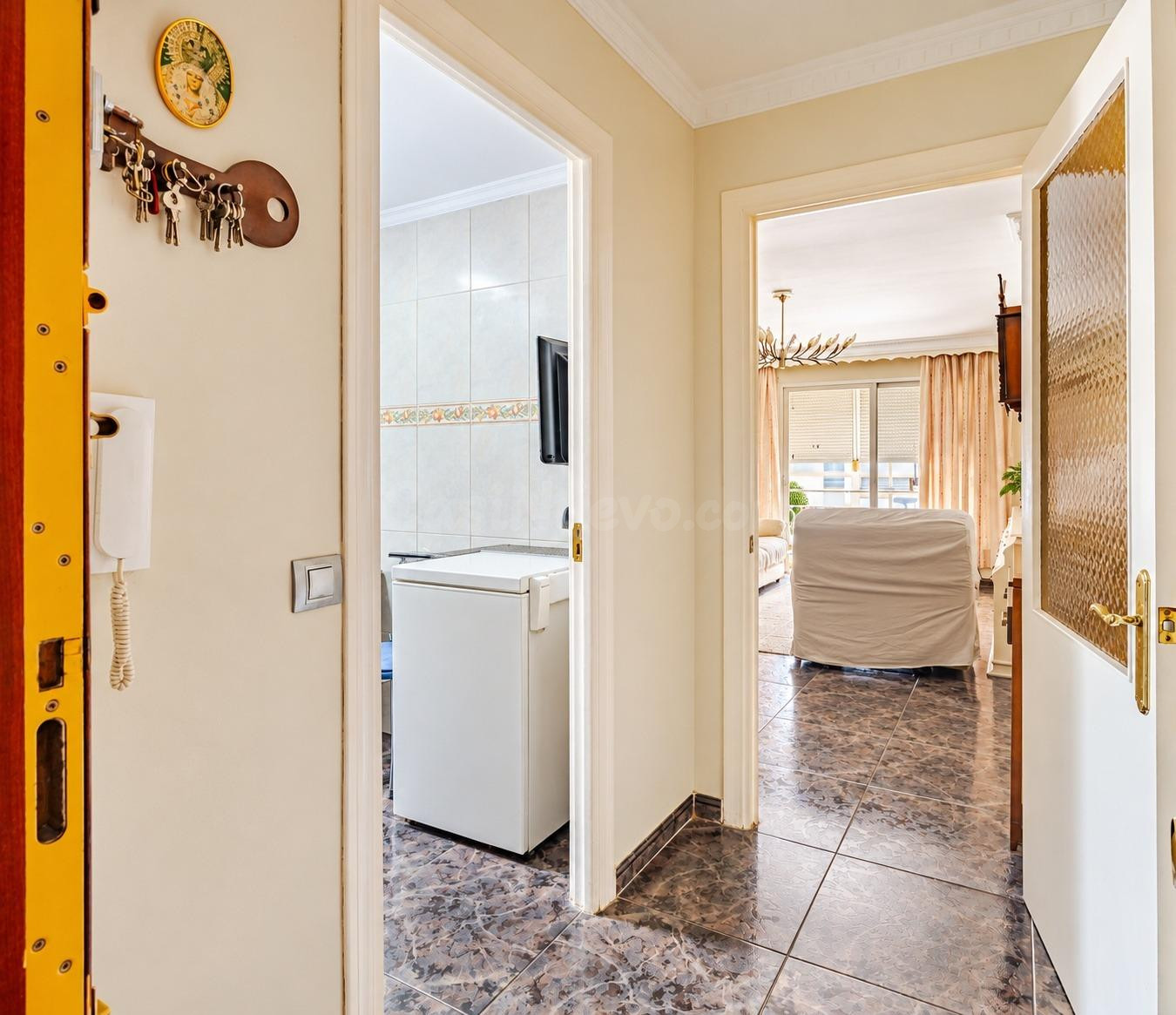 UNA VIVIENDA PARA VIVIRLA. UNA OPORTUNIDAD PARA VER SU POTEN - foto 3