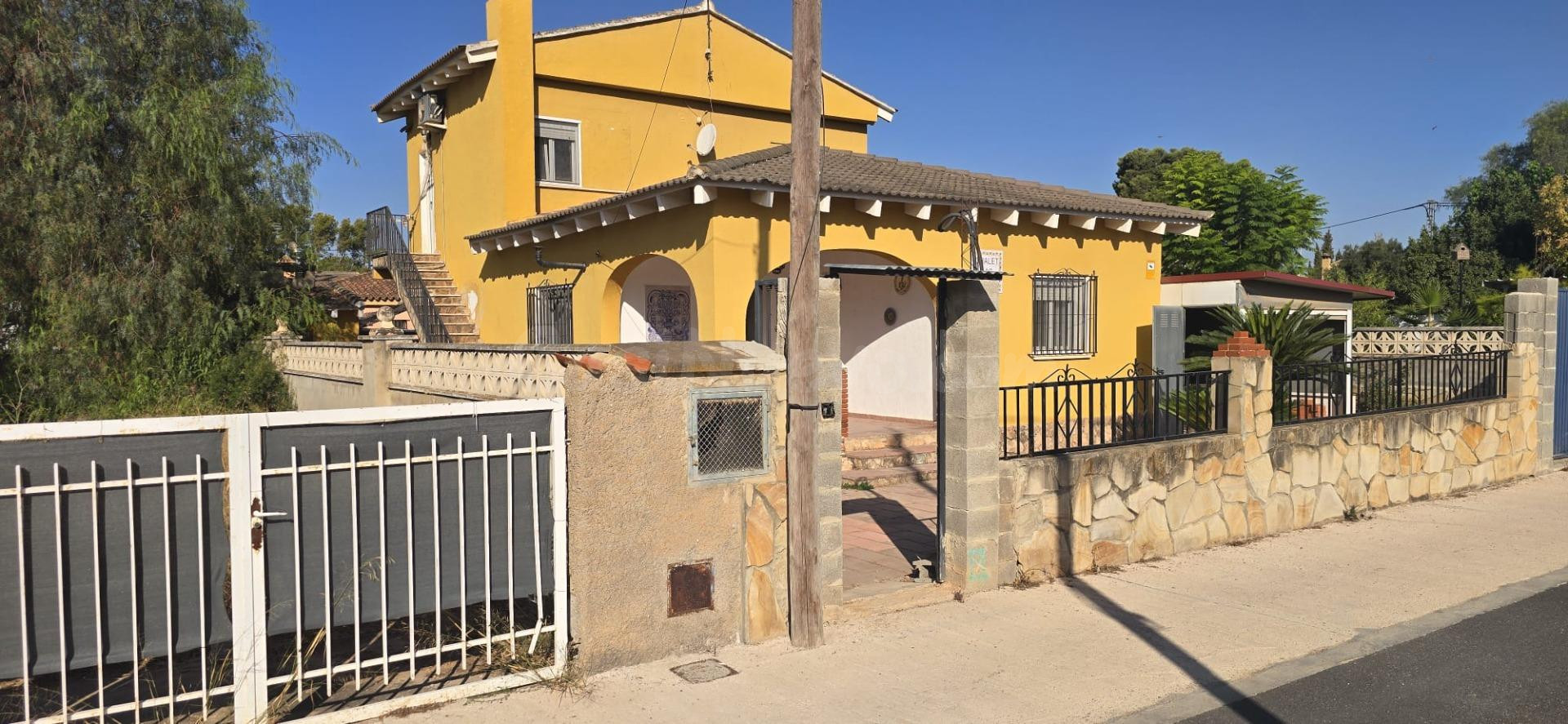 Chalet en venta Lliria - foto 3