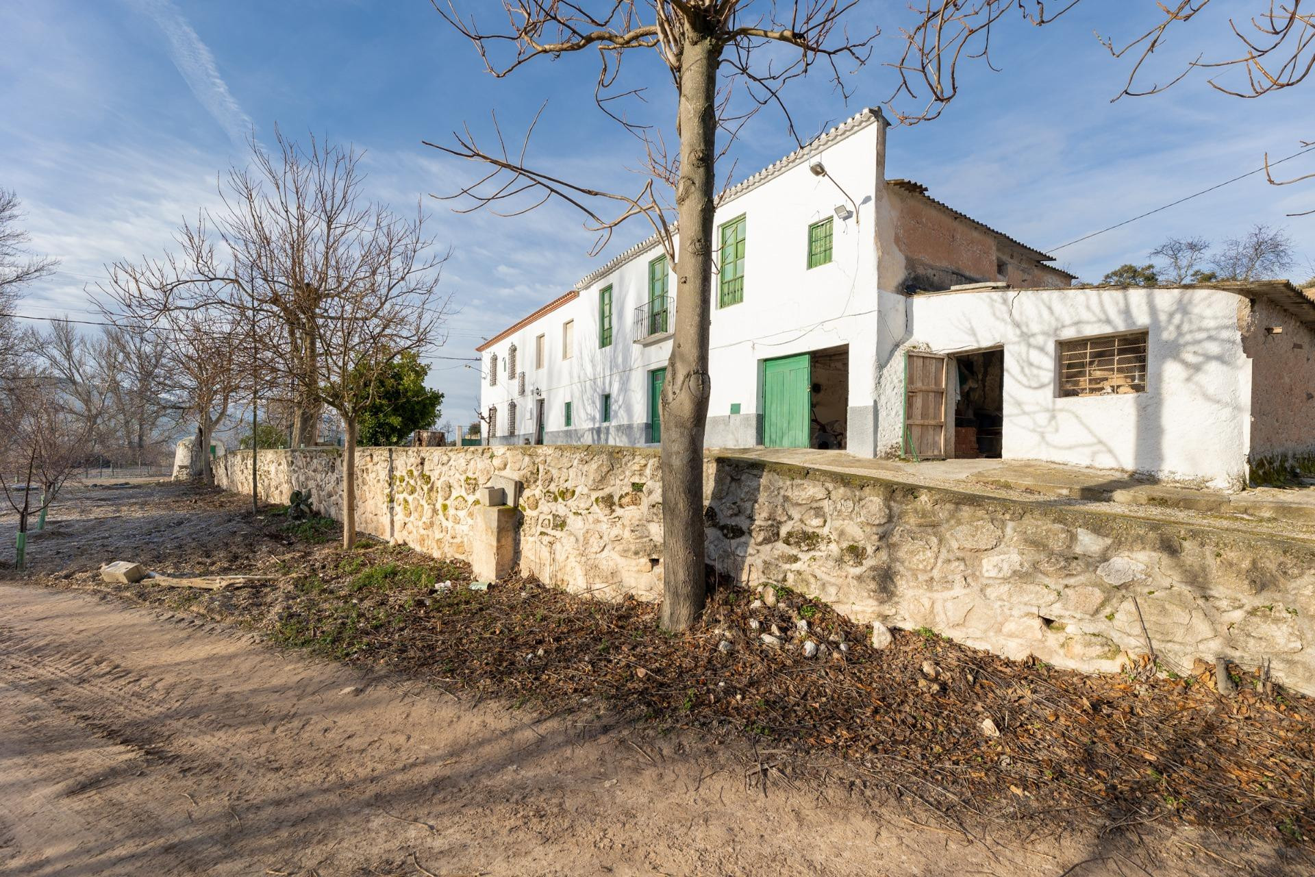 Venta de cortijo en Píñar (Granada) - foto 2
