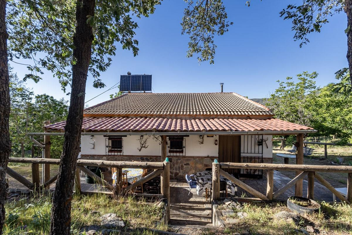 Encantadora finca rústica en Loma Papeles en Güejar Sierra - foto 2