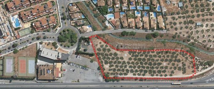 Oportunidad Única en Loma Verde: Suelo Urbano para Vivienda  - foto 2