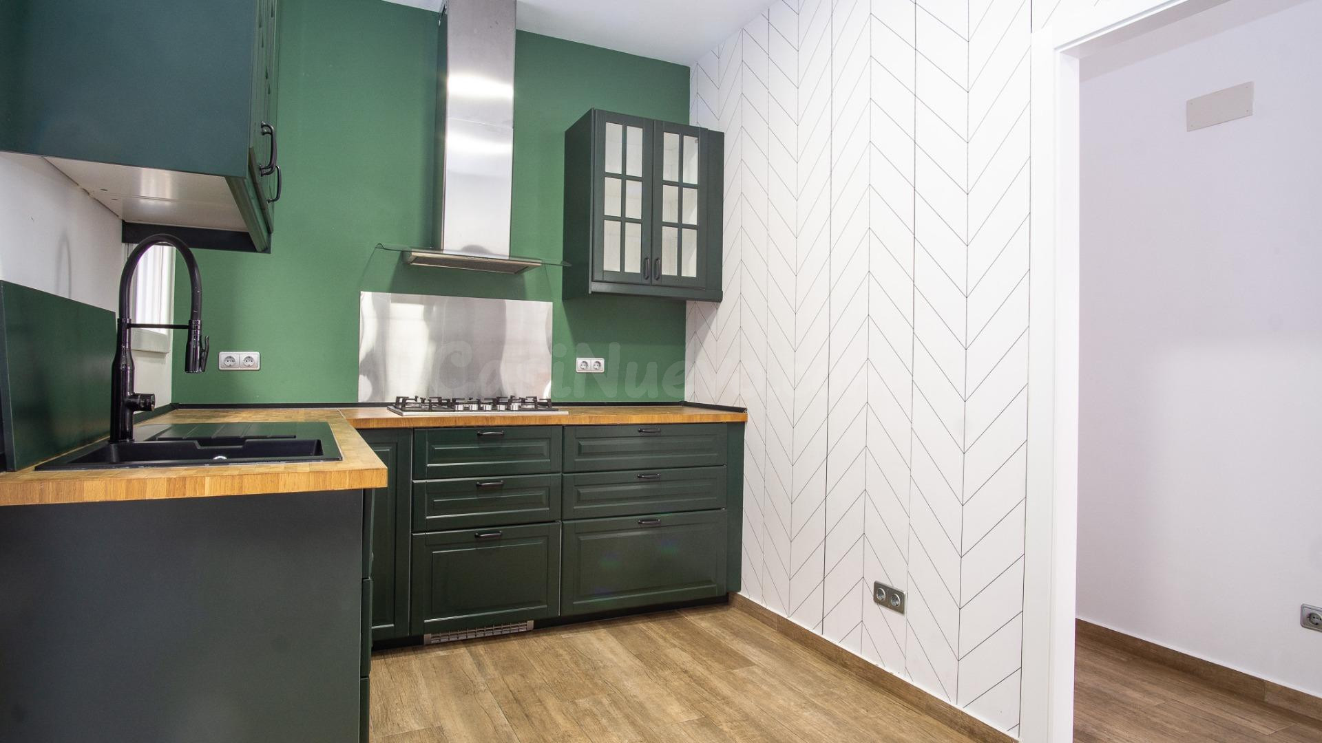 Casa en planta baja con entrada independiente, totalmente re - foto 4