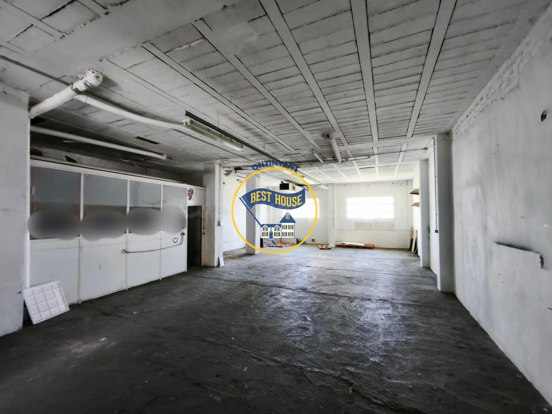 ¡¡OPORTUNIDAD!! ESTUPENDO LOCAL DE MÁS DE 200M2 CON MUCHA VI