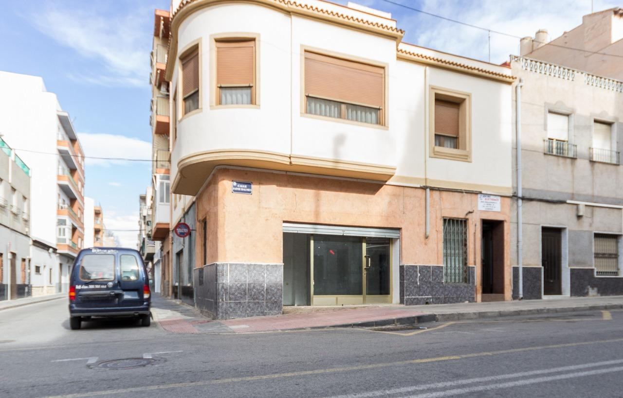 Local Comercial en Jaime Balmes