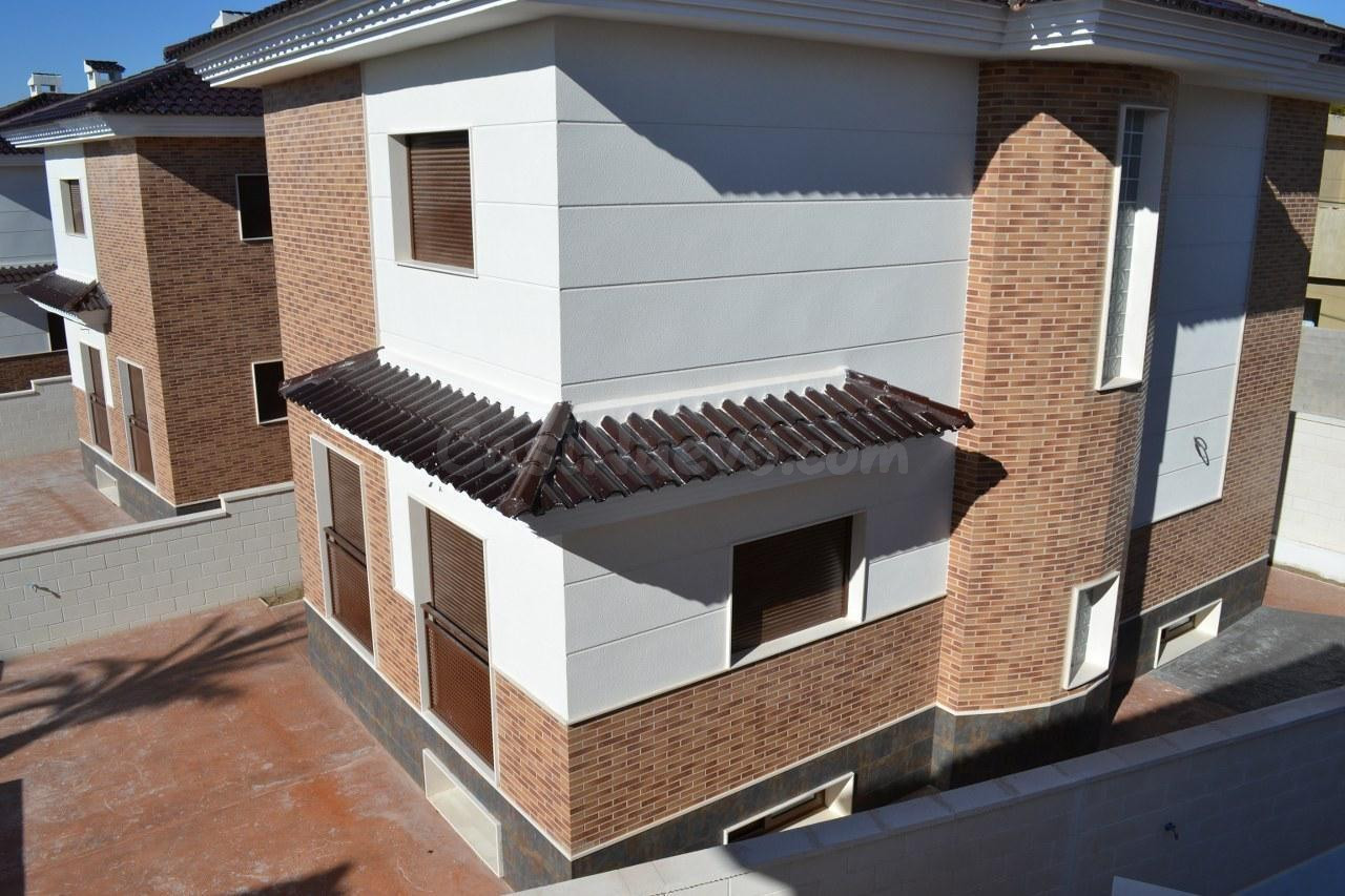 ¡Tu Chalet Soñado en Loma Badá, Petrer! ✨ - foto 5