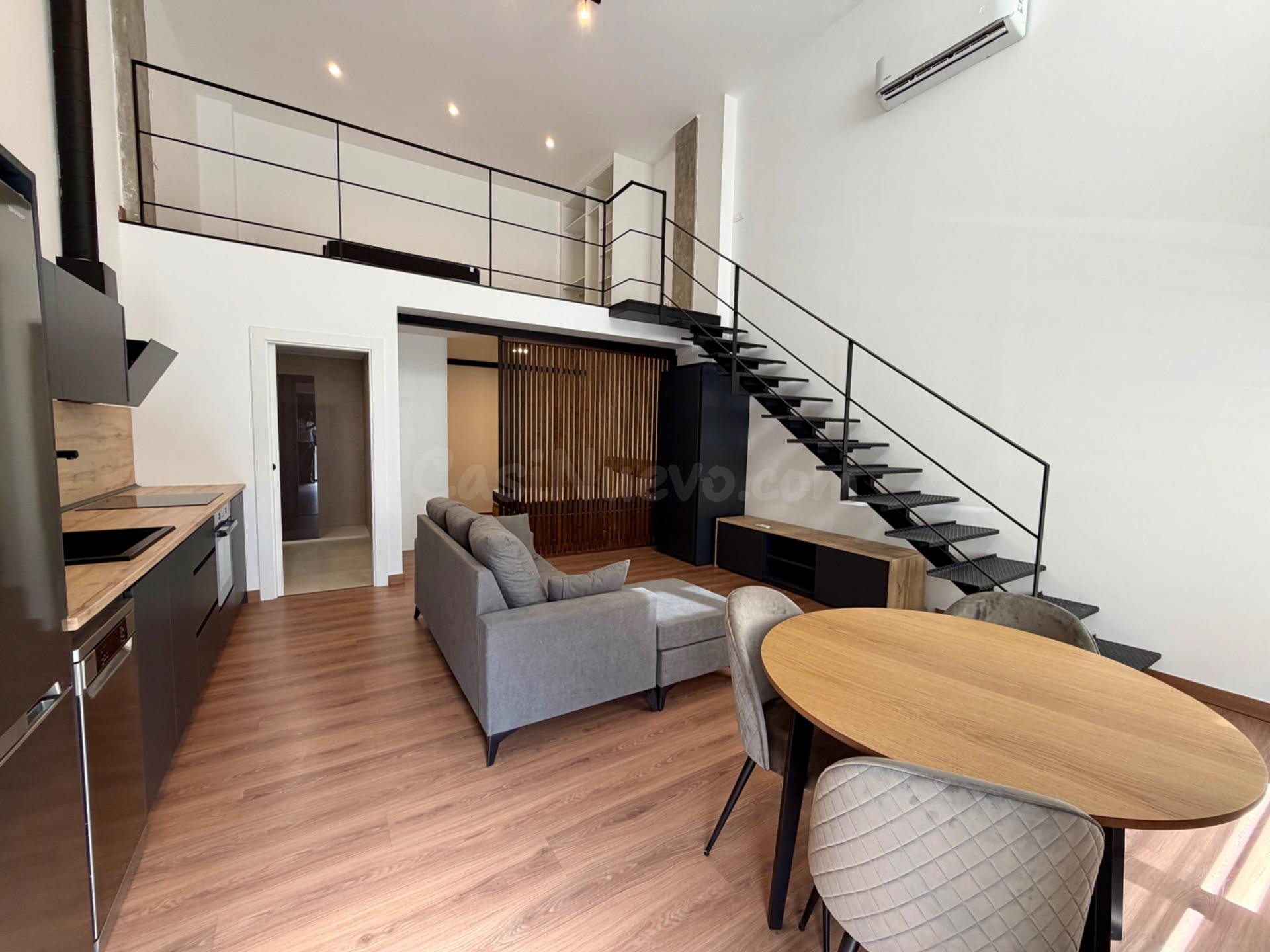 ¡Espectacular loft/dúplex de diseño a estrenar en Petrer!