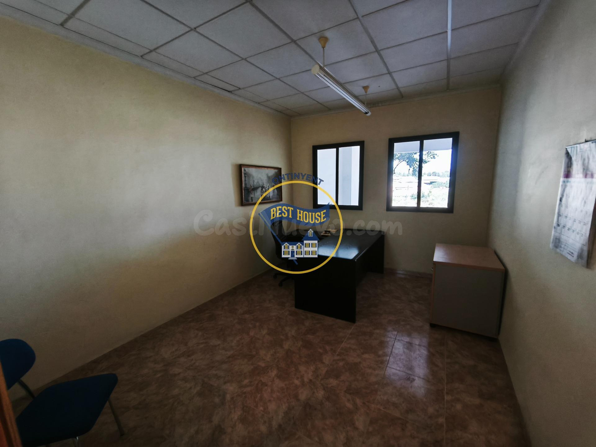 ¡¡¡OPORTUNIDAD!!! LOCAL SUPER-ESPACIOSO PARA VENTA O ALQUILE - foto 5