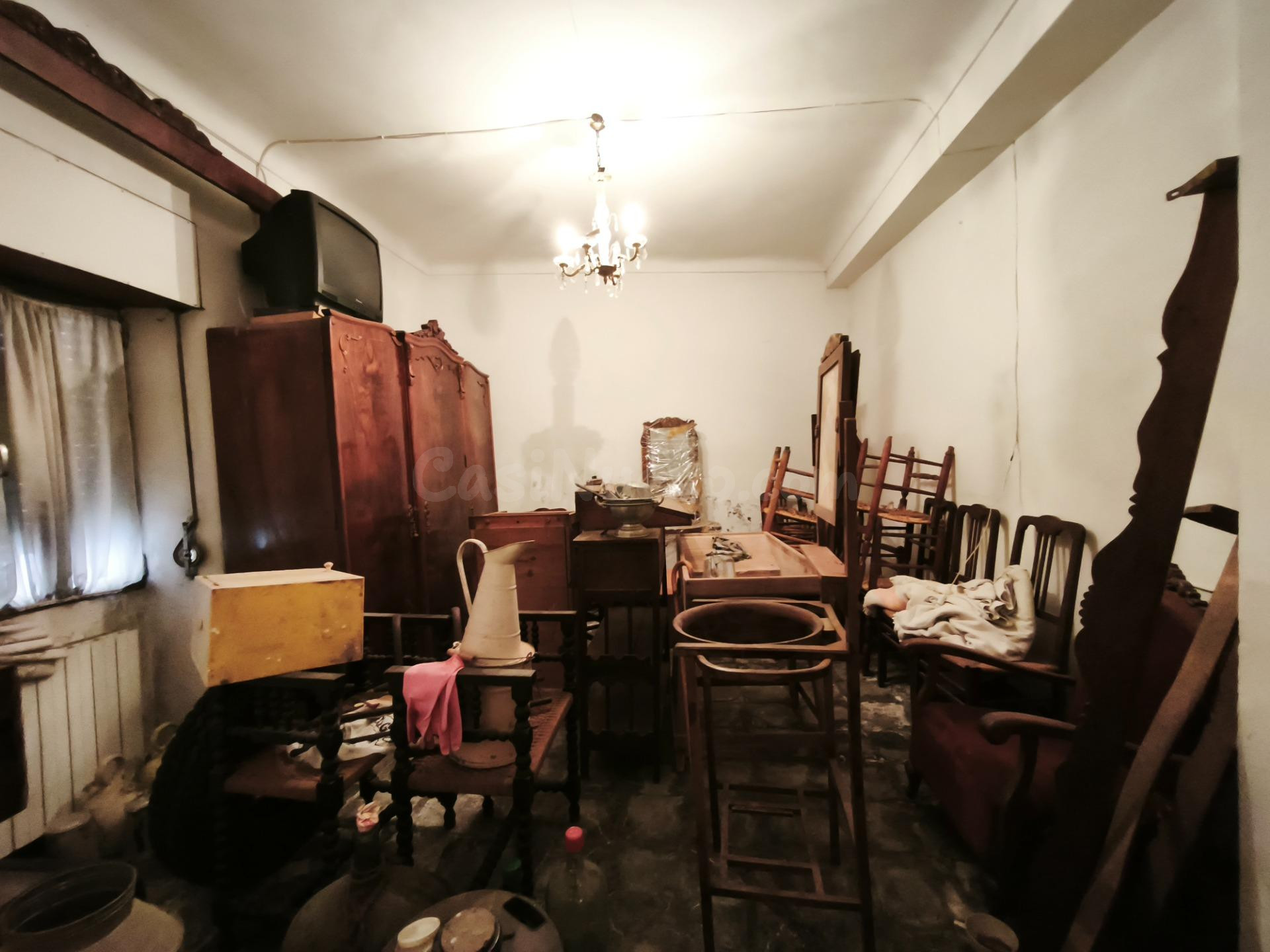 OPORTUNIDAD ÚNICA EN BANYERES: Conjunto de 2 Casas Conectada - foto 2