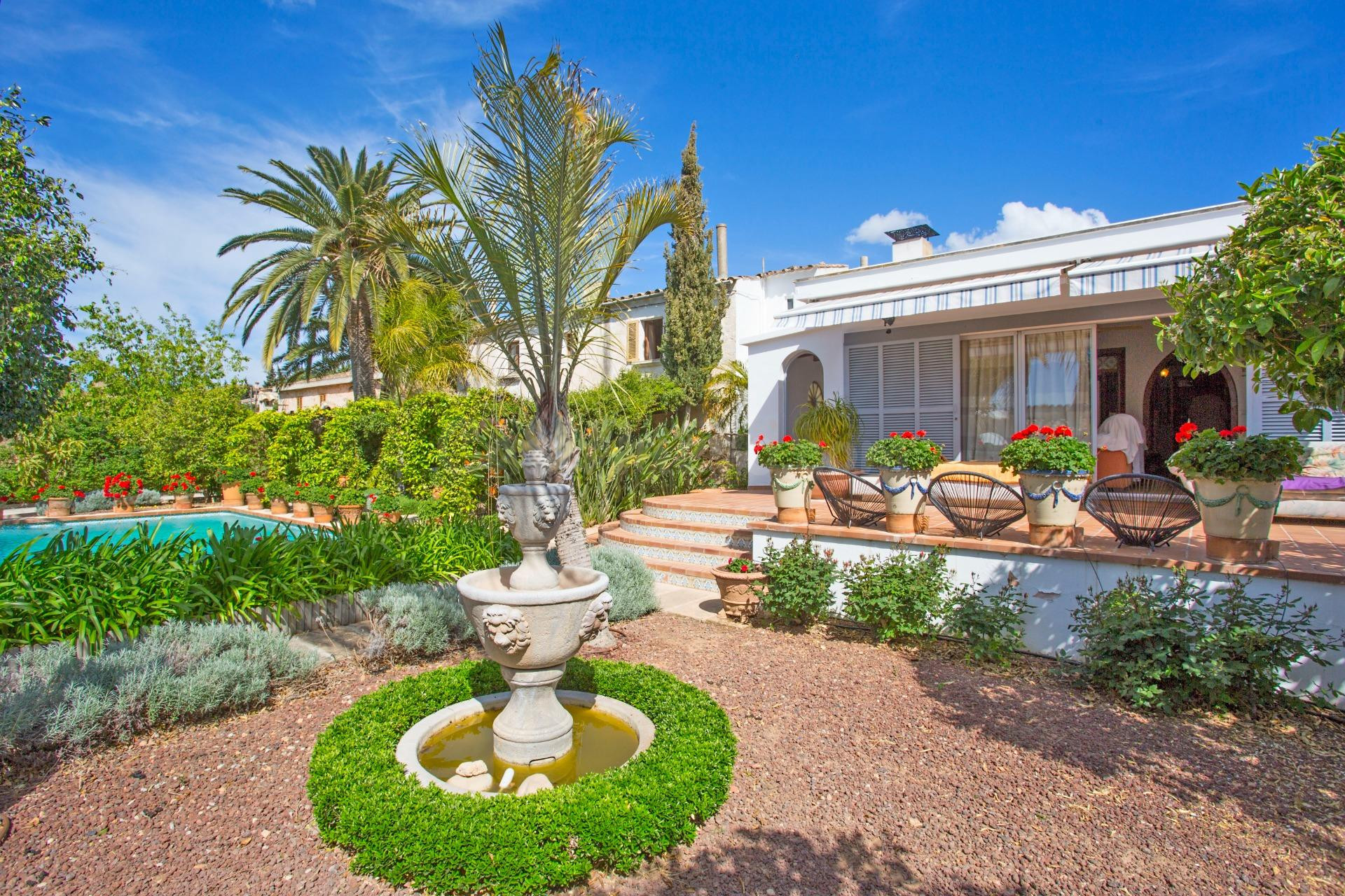 CASA DE PUEBLO MALLORQUINA CON GRAN POTENCIAL EN ESPECTACULA - foto 4
