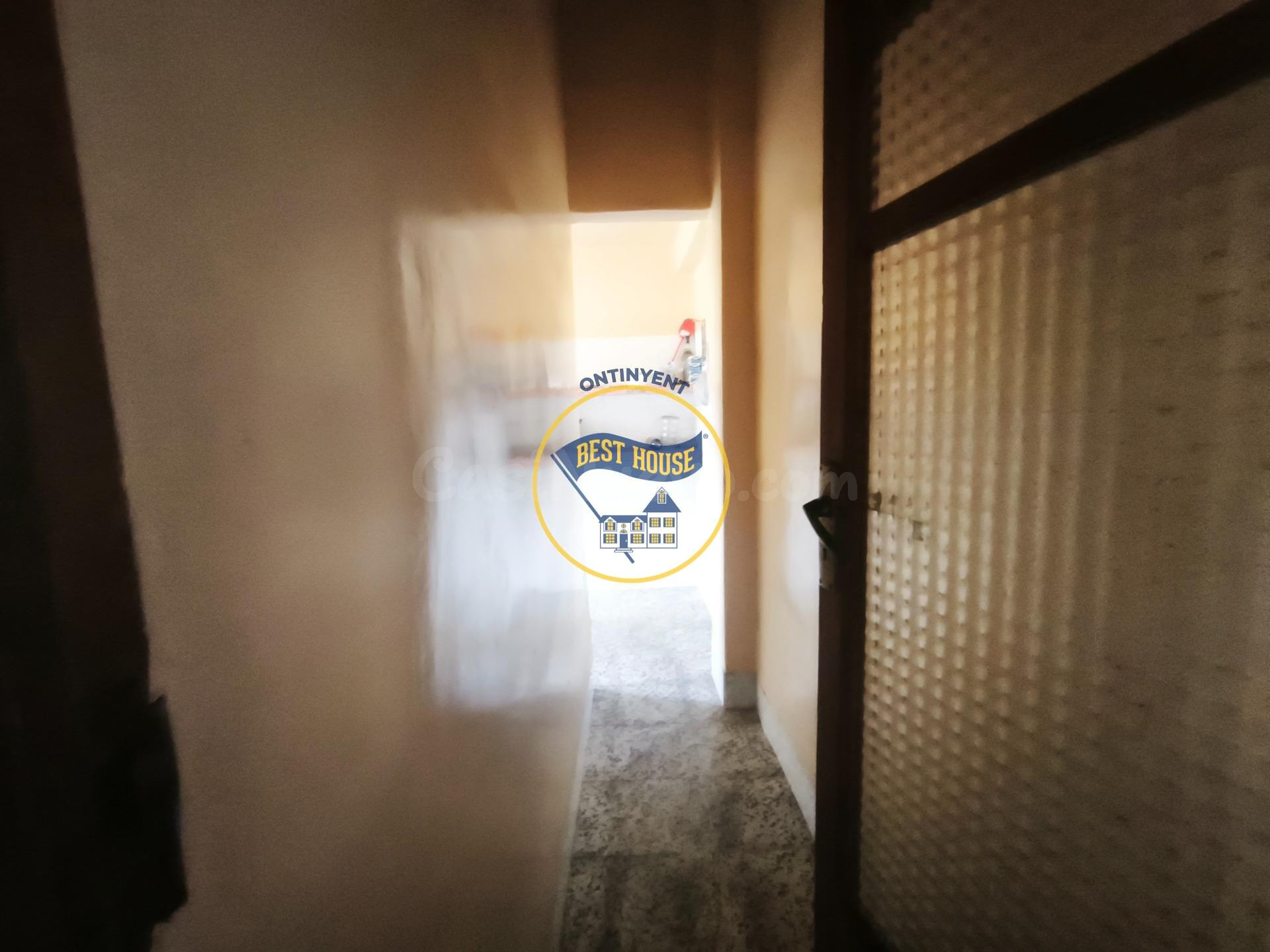¡OCASIÓN ÚNICA EN L'OLLERÍA! Gran Casa de Pueblo a 3 Calles  - foto 5