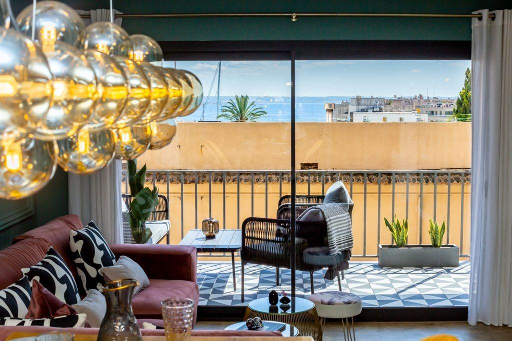 ACOGEDOR APARTAMENTO CON VISTAS AL MAR EN EL TERRENO