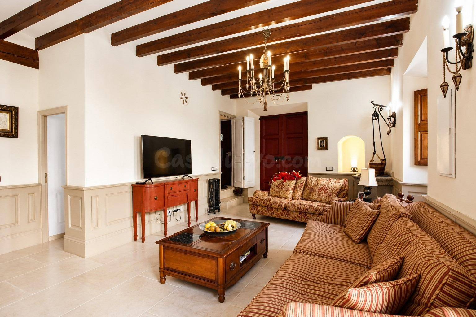HERMOSO CASERON MALLORQUIN COMPLETAMENTE RENOVADO EN CALVIA  - foto 4