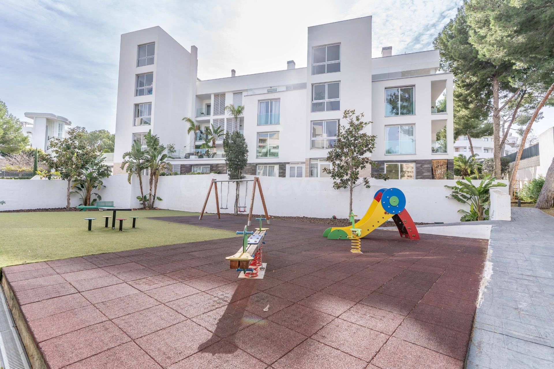 APARTAMENTO EN PLANTA BAJA CON JARDIN EN PALMANOVA - foto 4