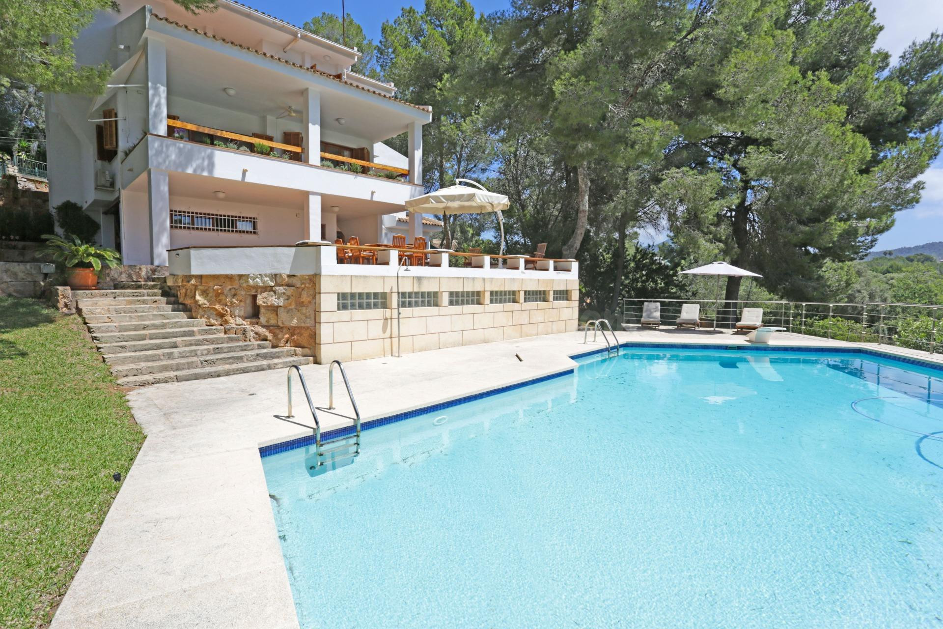 FANTÁSTICA VILLA MEDITERRANEA EN SANTA PONSA CON GRAN POTENC - foto 2
