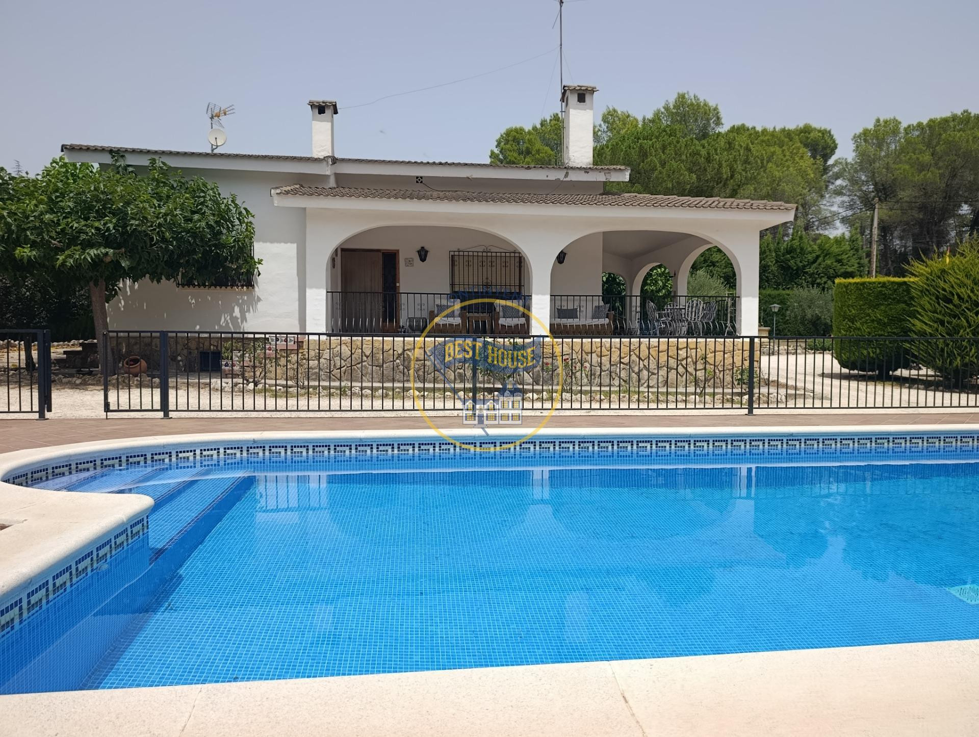 EXCLUSIVO CHALET A LA VENTA EN ONTINYENT - foto 2