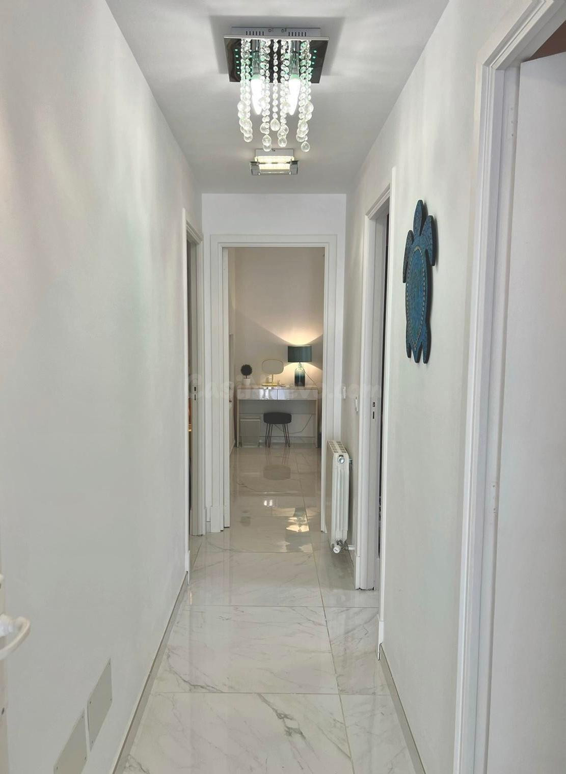 Chalet Adosado Totalmente Renovado en Palmanova -Junto al Ma - foto 5