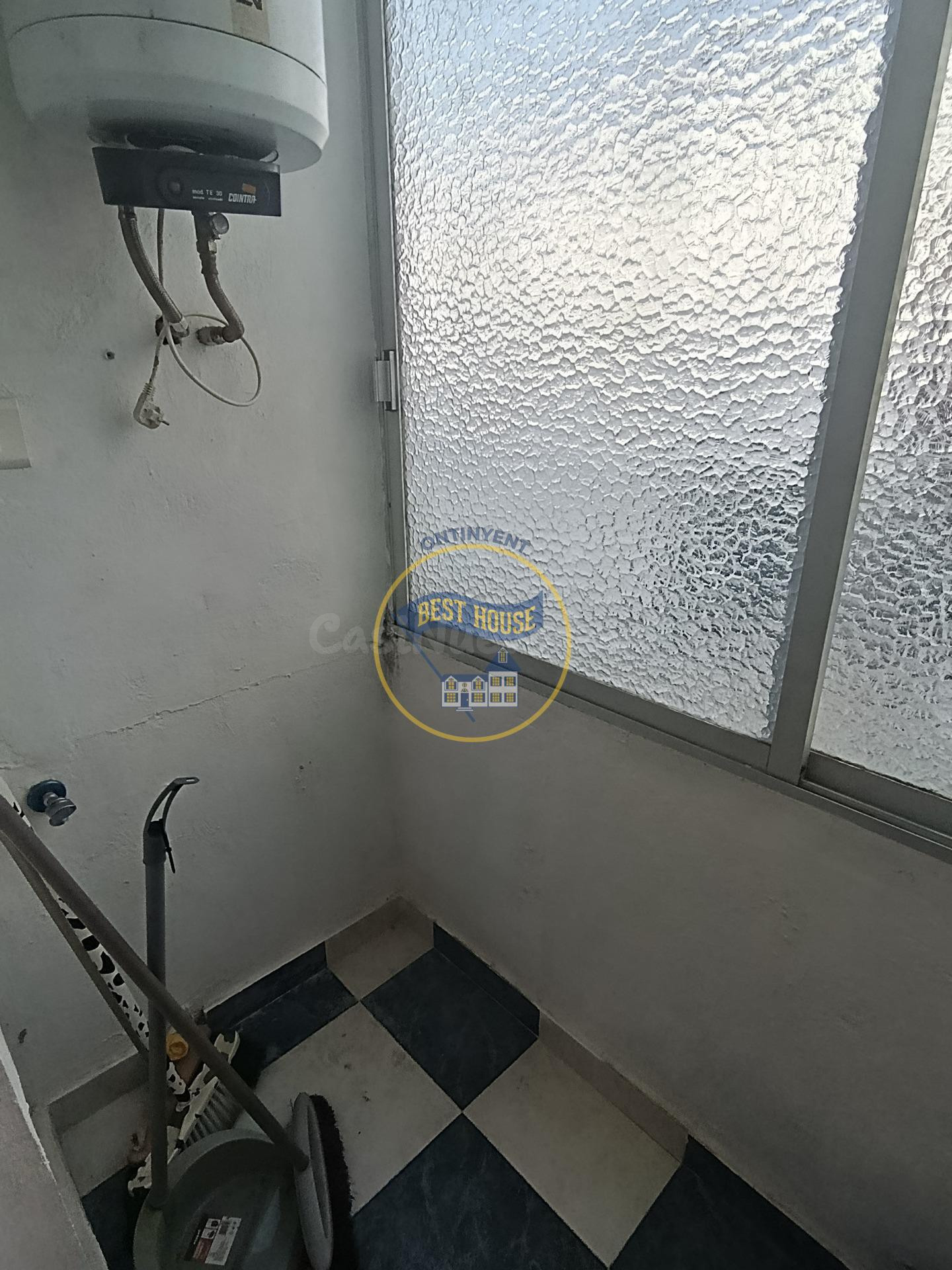 OPORTUNIDAD INVERSIÓN AMPLIO PISO AMOBLADO A LA VENTA EN ALB - foto 4