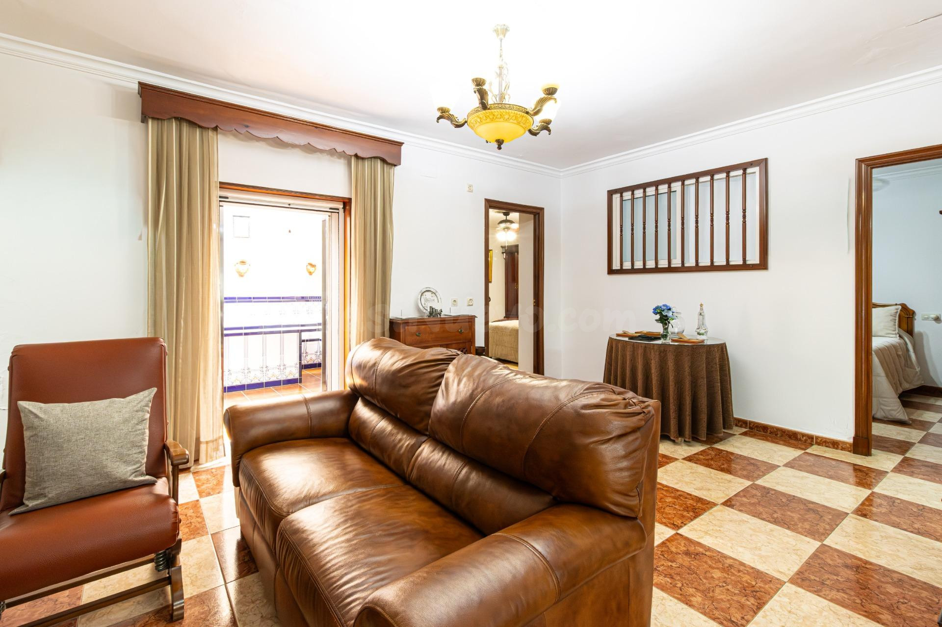 MAGNIFICA CASA EN NUEVA ANDALUCIA - foto 2